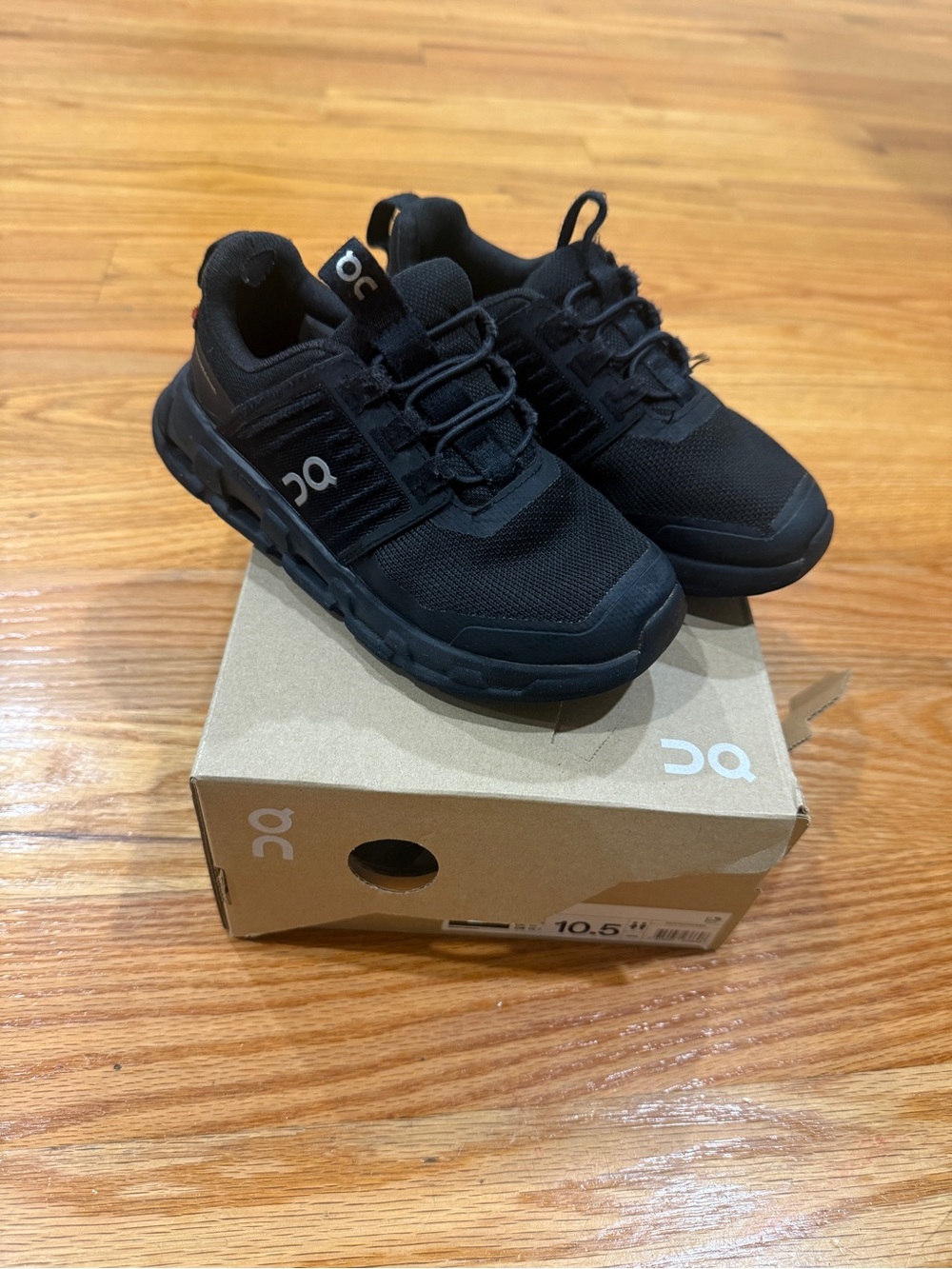On Running Black kids Athletic Cloud Sneakers